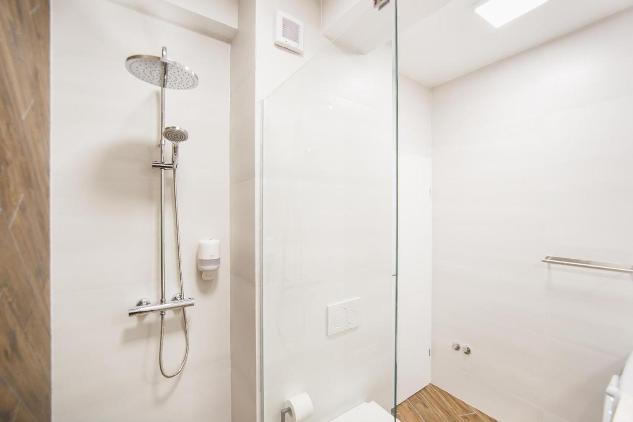 Skylight Loft Near City Center Орадеа Екстериор снимка