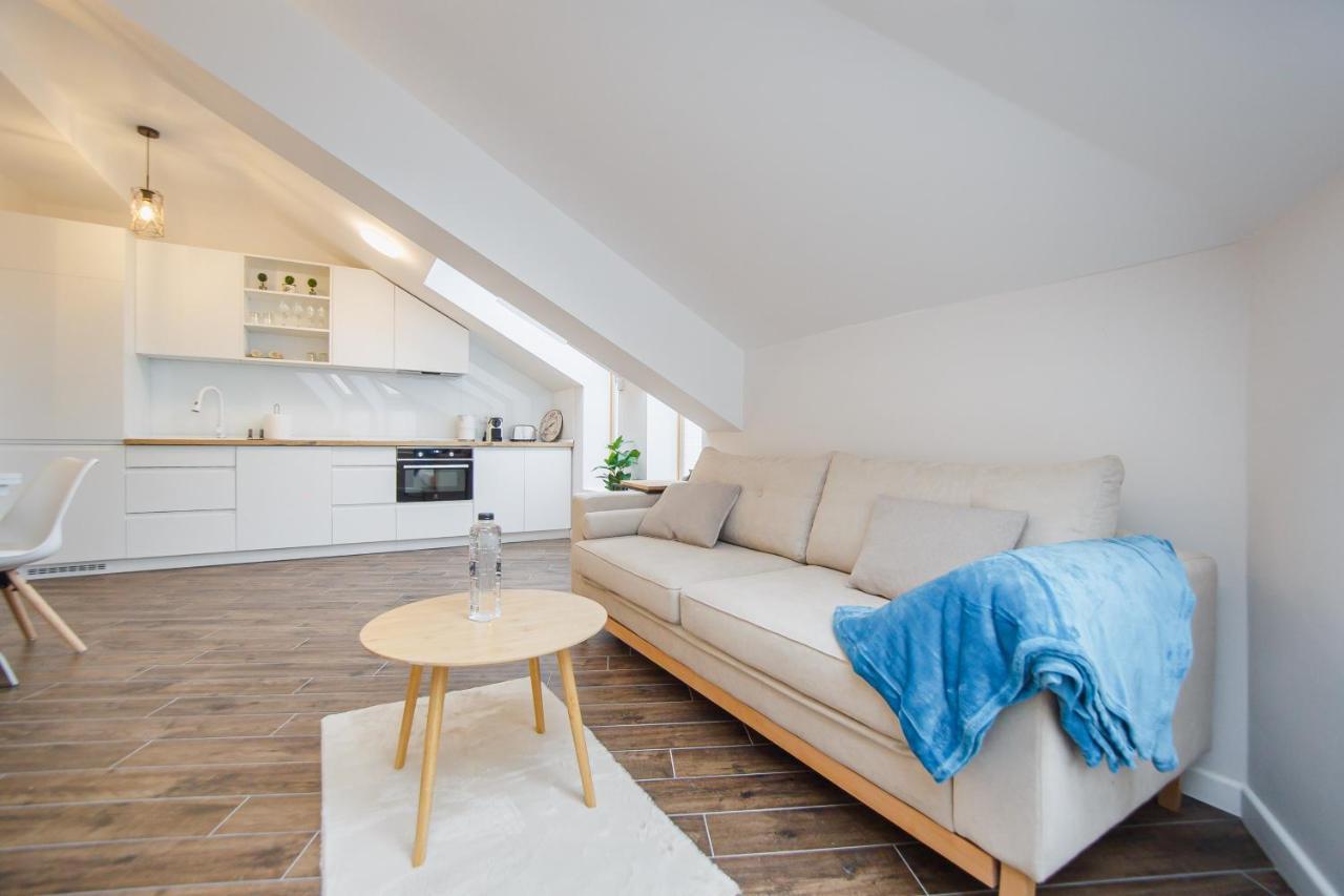 Skylight Loft Near City Center Орадеа Екстериор снимка