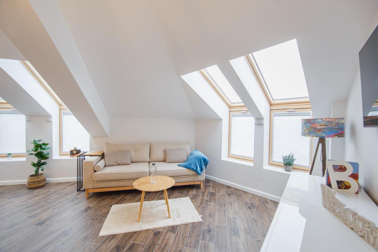 Skylight Loft Near City Center Орадеа Екстериор снимка