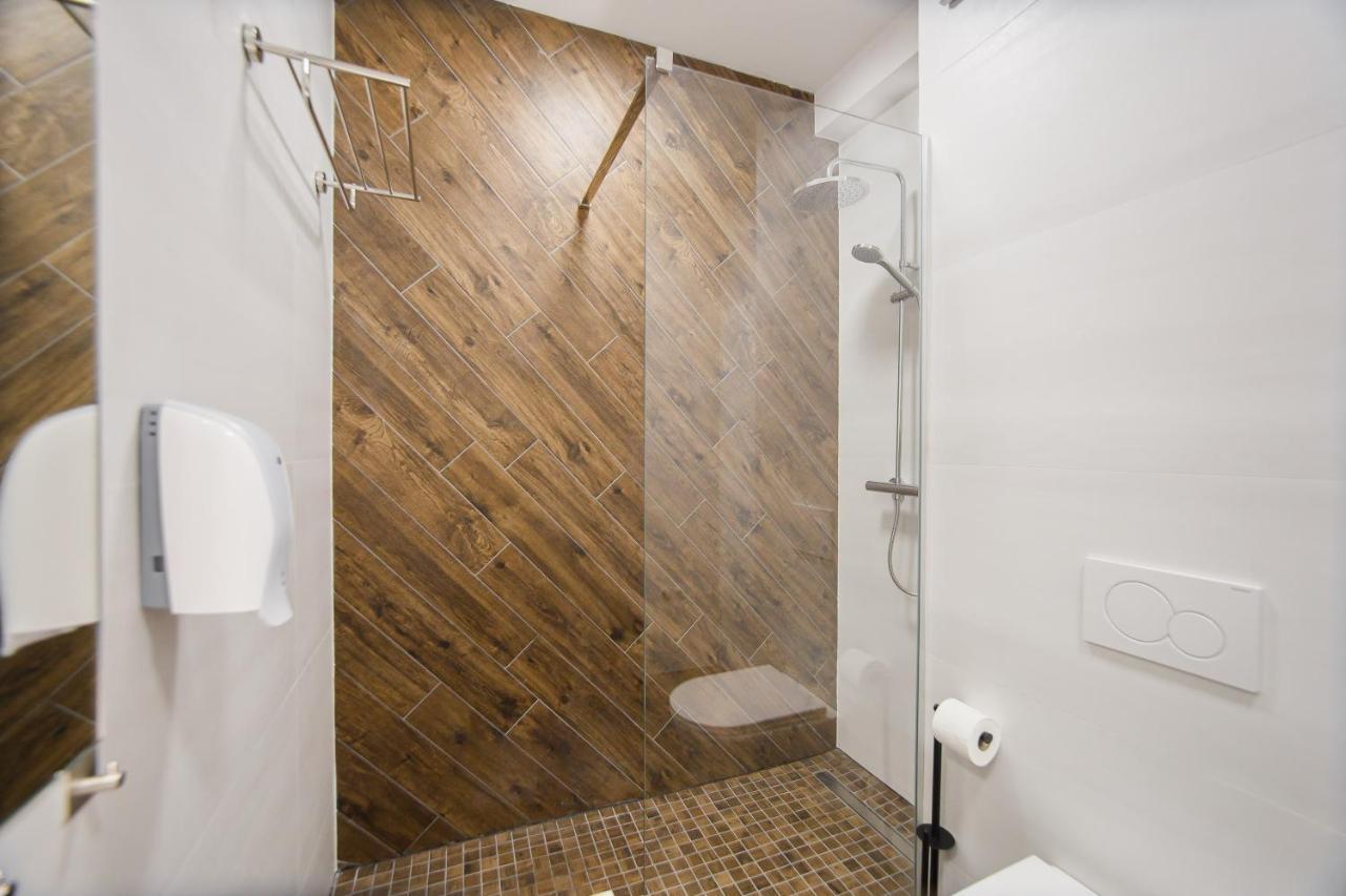 Skylight Loft Near City Center Орадеа Екстериор снимка